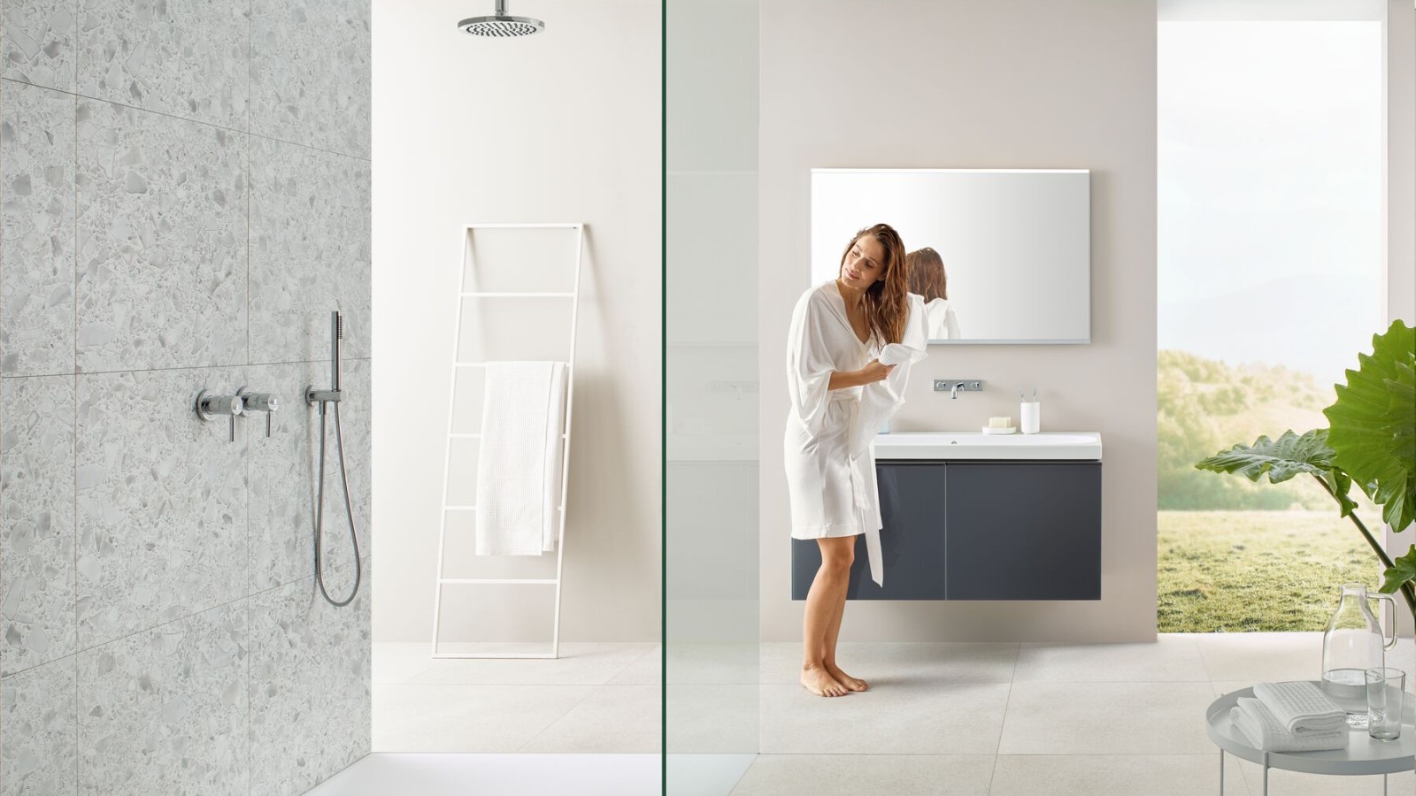 Geberit Olona shower surface