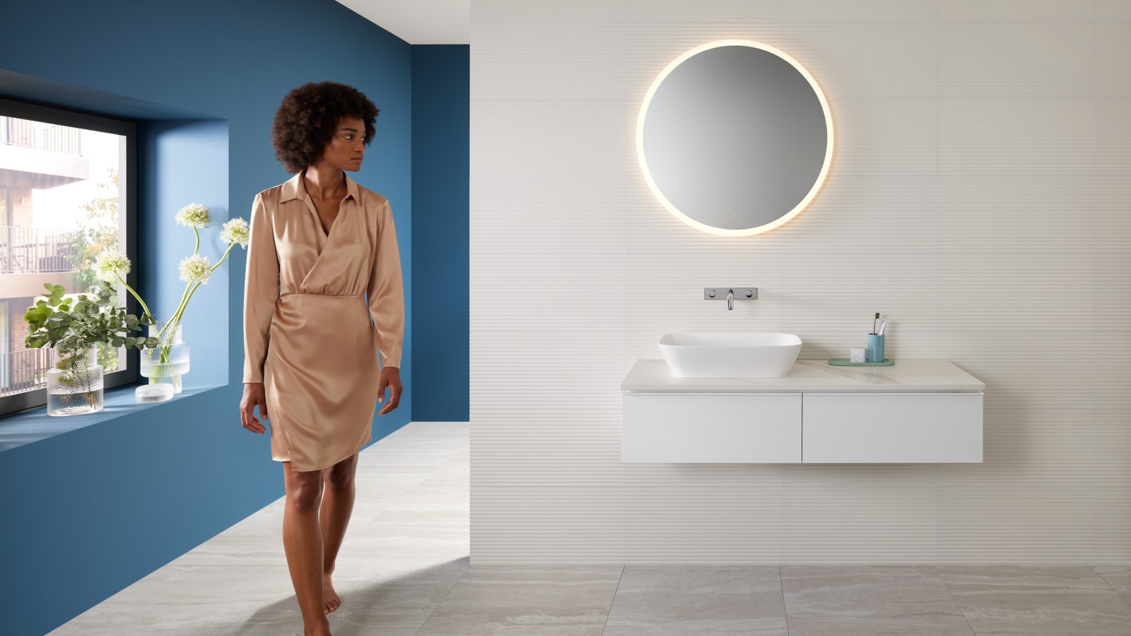 Mix & Match: Geberit ONE lay-on washbasin with iCon cabinet Mix & Match: Geberit ONE lay-on washbasin with iCon cabinet