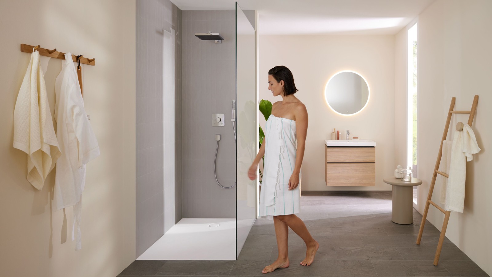 A floor-even solution from Geberit offers improved hygiene in the shower A floor-even solution from Geberit offers improved hygiene in the shower