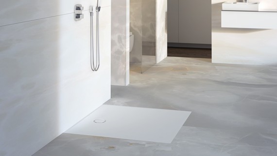 Bathroom with floor-even Geberit shower surface Setaplano Bathroom with floor-even Geberit shower surface Setaplano