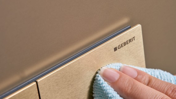 Geberit Sigma70 actuator plate with easy-to-clean surface Geberit Sigma70 actuator plate with easy-to-clean surface