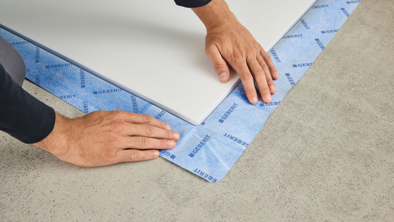 Sealing on the CleanFloor30 shower surface
