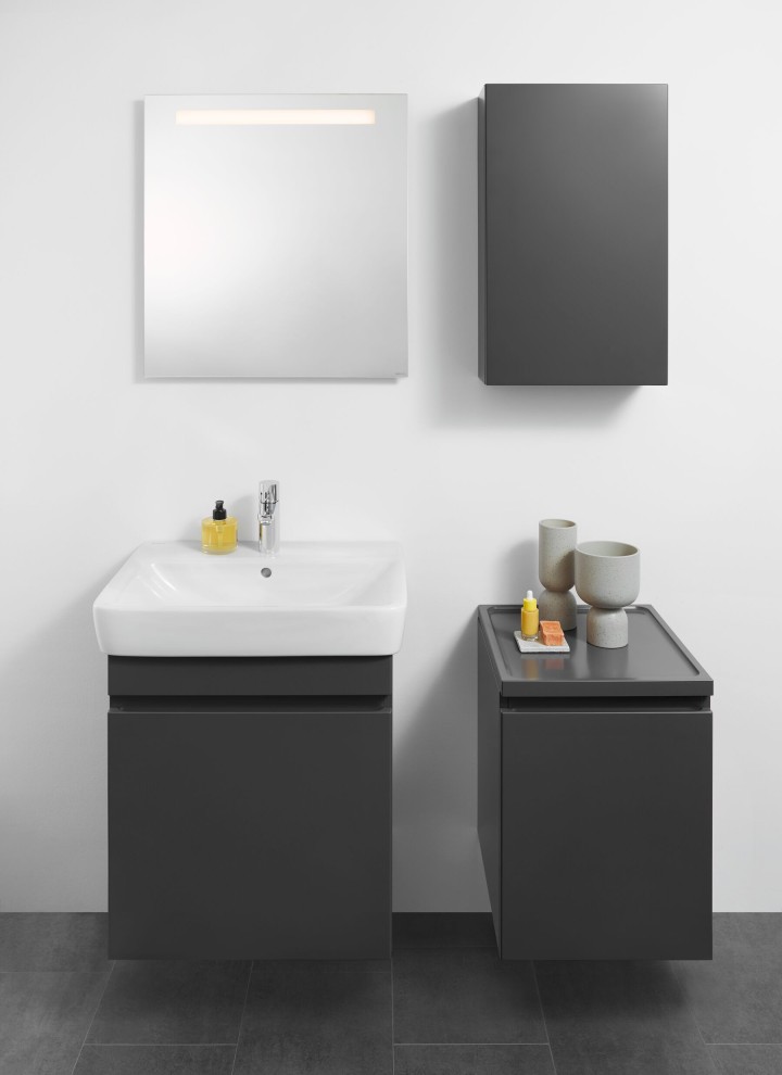 Option Basic 60 cm combined with the Selnova bathroom series