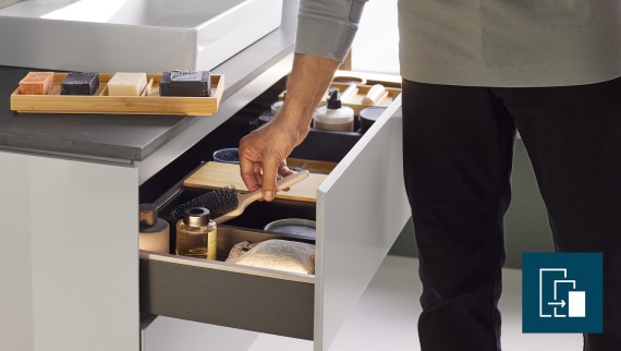 More storage space in the bathroom thanks to drawer inserts