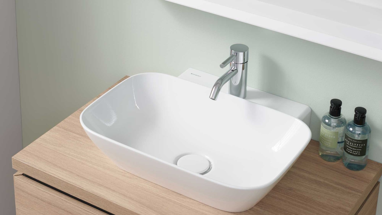 Geberit ONE guest bathroom with small lay-on washbasin