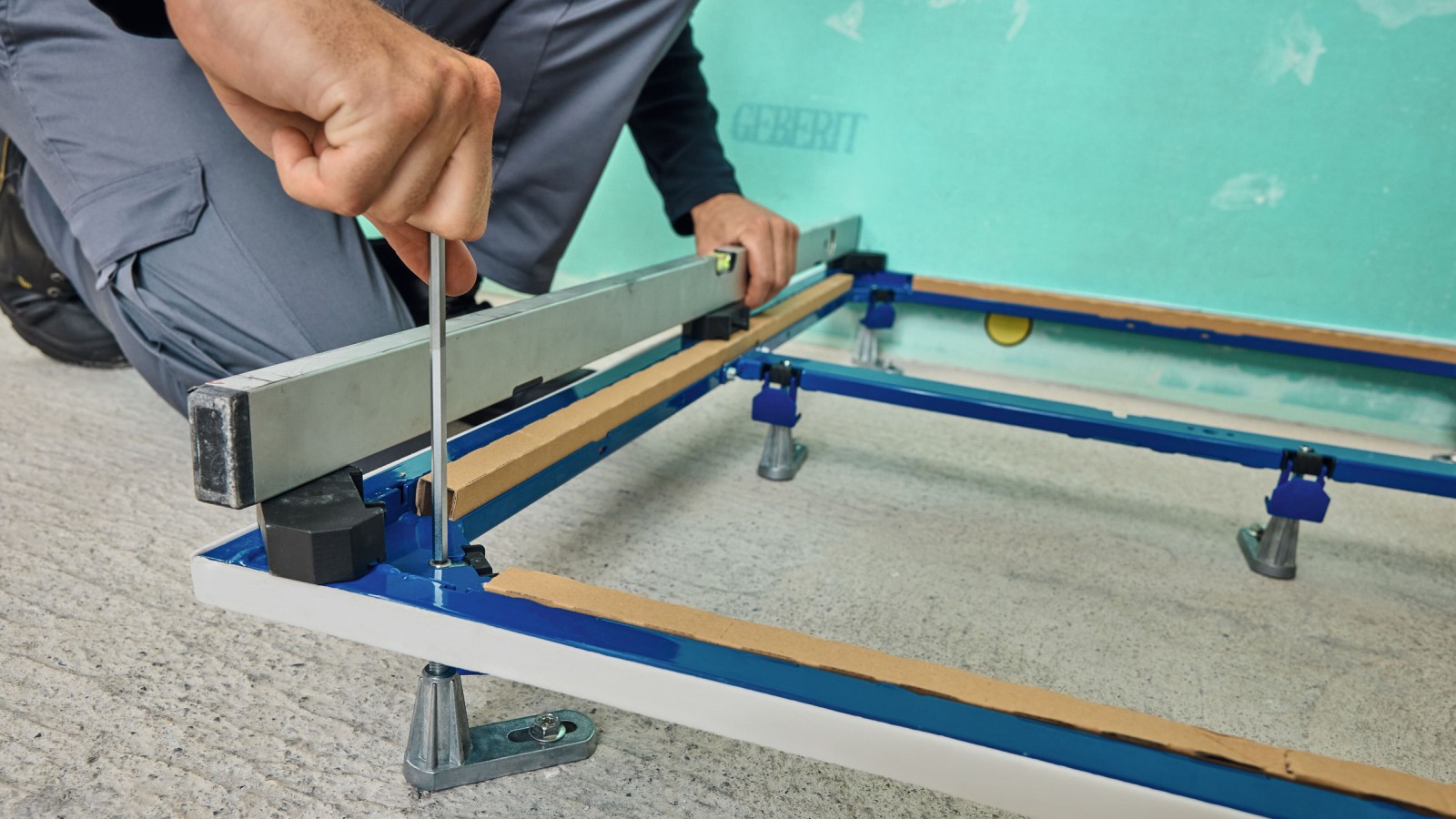 DuoFIx for shower floor