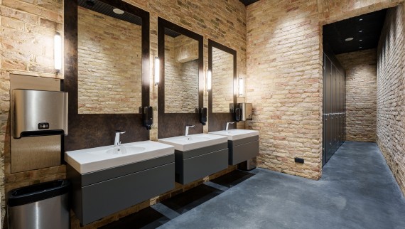 The washbasins of the Geberit Preciosa II line provide stylish elegance (© Jānis Salmanis)
