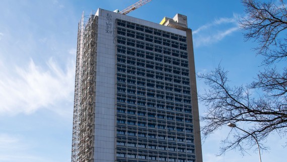 Renovation of the OMU 93 high-rise building in Bern, Switzerland