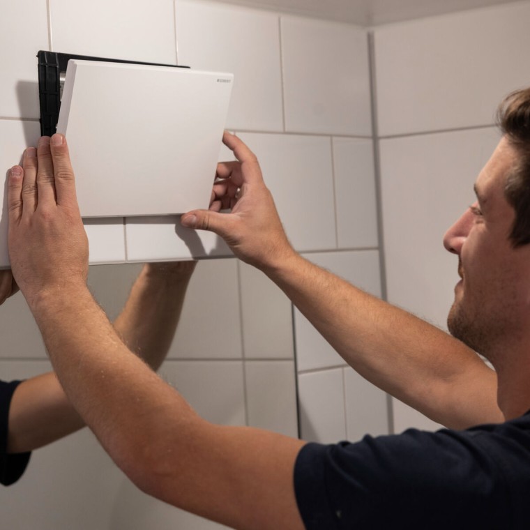 Geberit cover plate for hygiene flush units in white alpine Geberit cover plate for hygiene flush units in white alpine