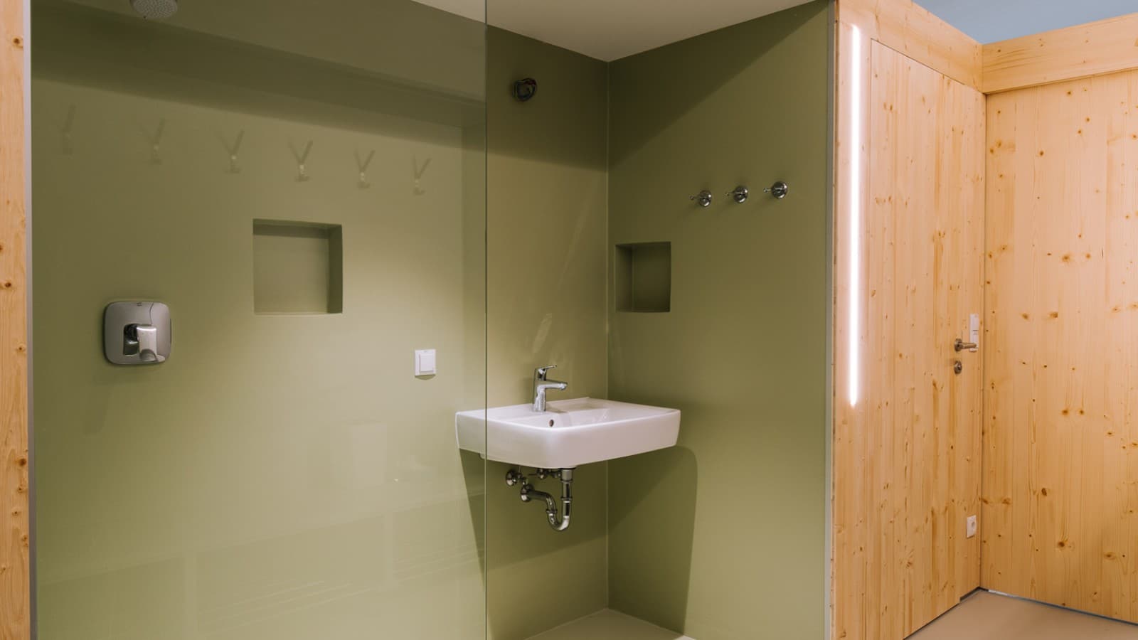 Modern architecture that takes into account the protection of historical monuments (© Christian Repnik) Modern architecture that takes into account the protection of historical monuments (© Christian Repnik)