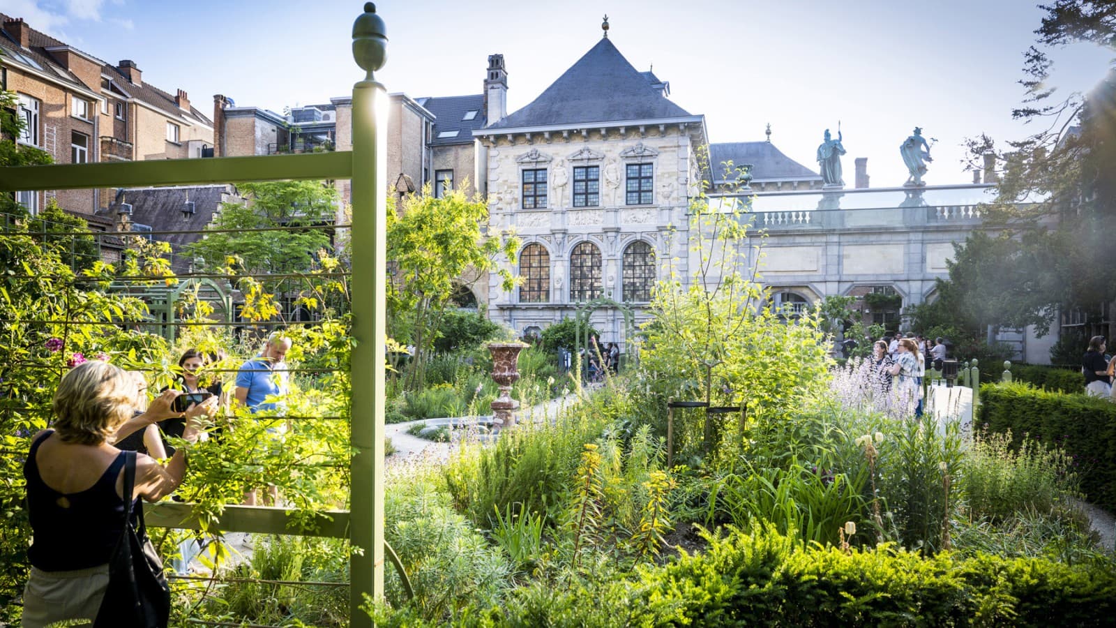 The most prominent part of the site: the former home of the baroque painter (© Frederik Beyens) The most prominent part of the site: the former home of the baroque painter (© Frederik Beyens)